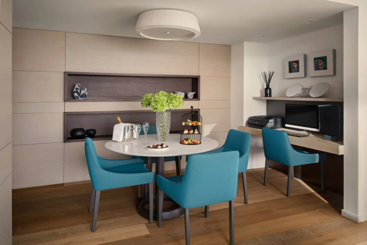 Mediterranean Beach Hotel photo 49