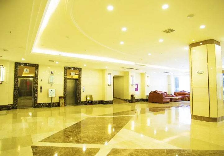 Mingren Hotel