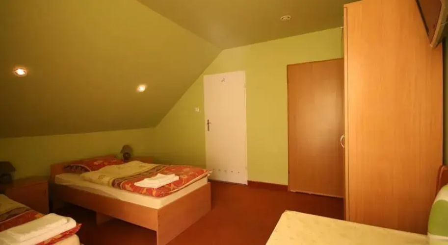 Wenas Hotel