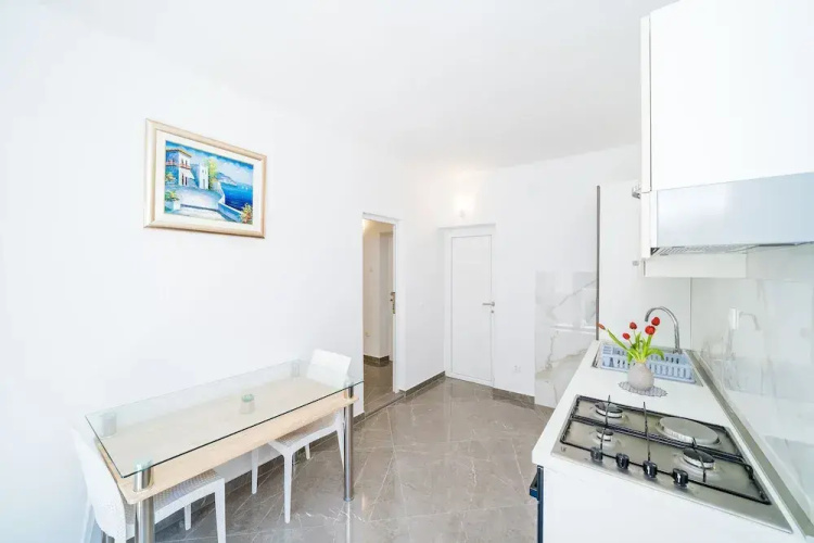 Apartments & Rooms Barisic