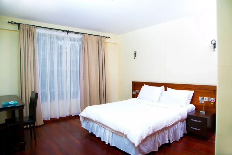 Batians Peak Serviced Apartments