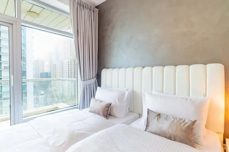 Luxurious 2BR apartment in Dubai Marina