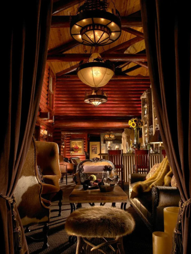 Rustic Inn At Jackson Hole
