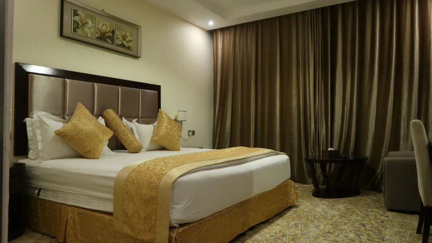 Lotus Hotel