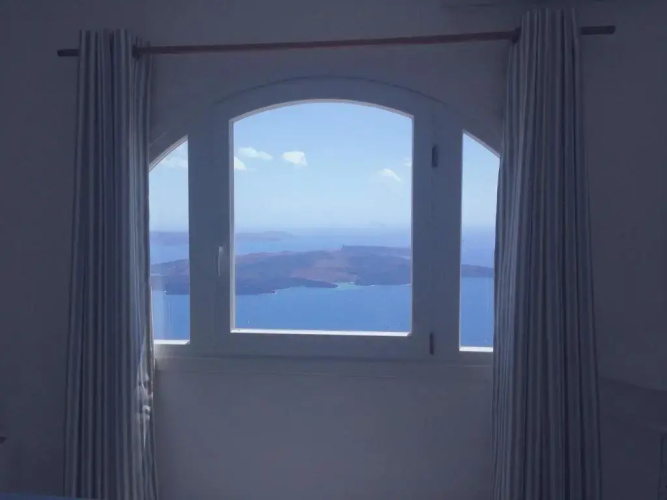 Altana Cliffside Villas