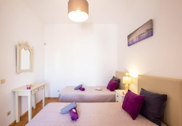 3 Bedrooms Villa