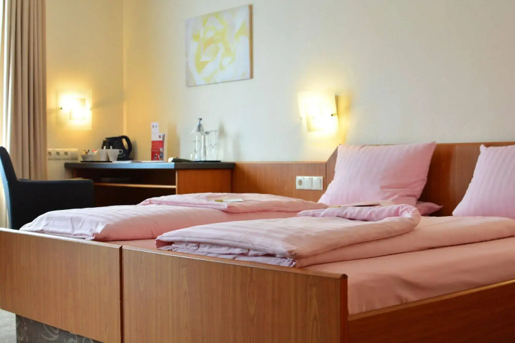 In-Side-Hotel