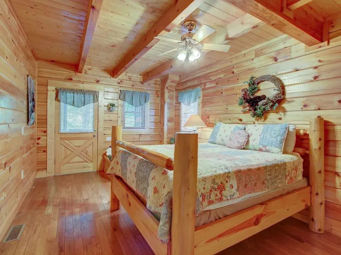 Cloud Nine 1 Bedroom 1 Bathroom Cabin