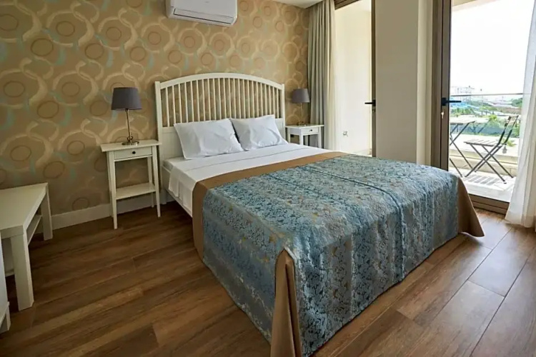 Lara Suite’s Apart Hotel