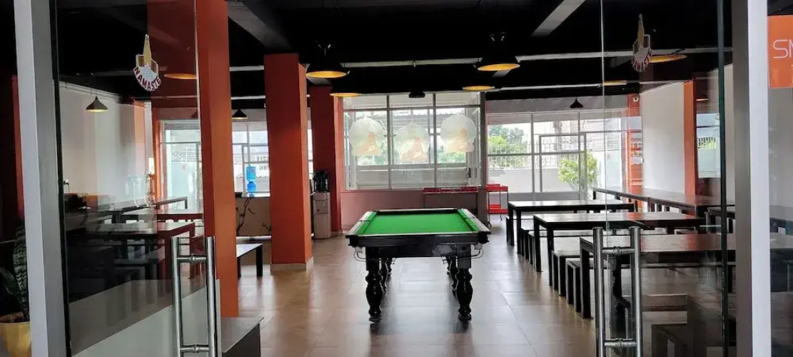 International Youth Hostel Inn