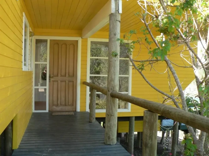 4 Bedrooms Cottage