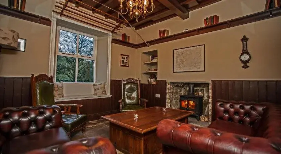 The White Lion Inn