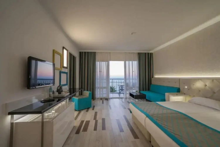 Standard Family room with sea view
