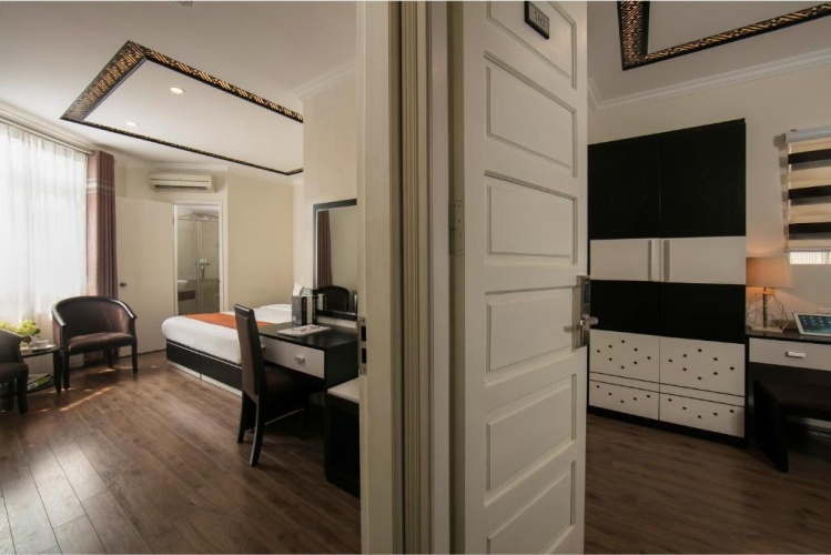 Standard room with view