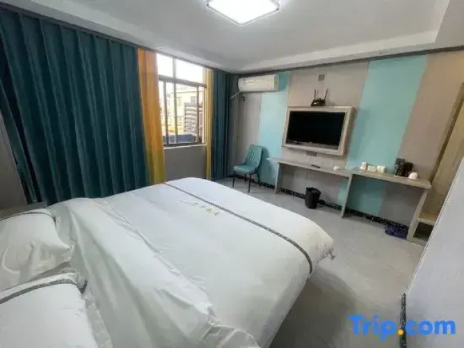 Huihui Hotel (Lishe Airport)
