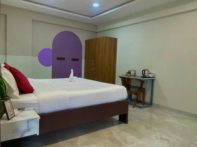 C SUITES 1248 Breda