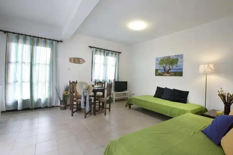 Neria Summer Houses