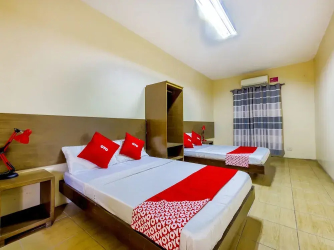 Metro Deluxe Residences