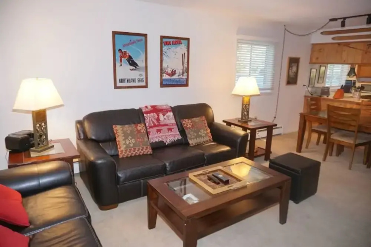100 Dean St E #1A (203032-4273) - 2 Br Condo