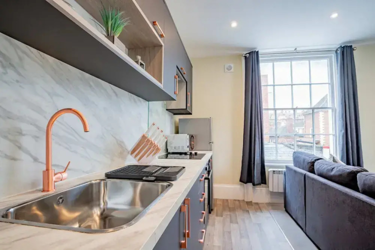 Host Stay Shaw Street Flat