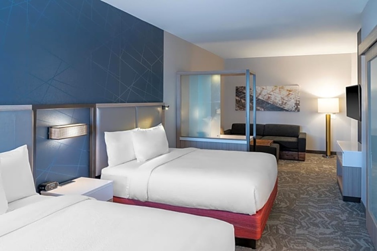 Twin Suite
