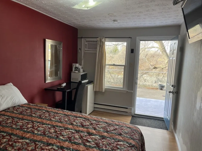 Standard Double room with river view