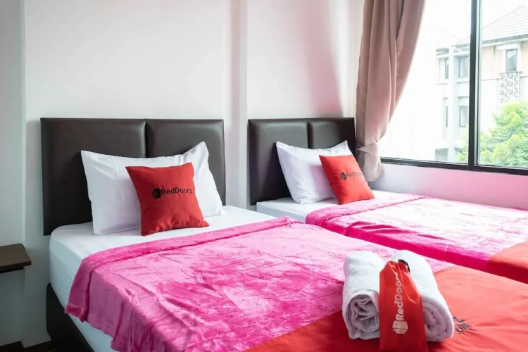 Standard Twin room