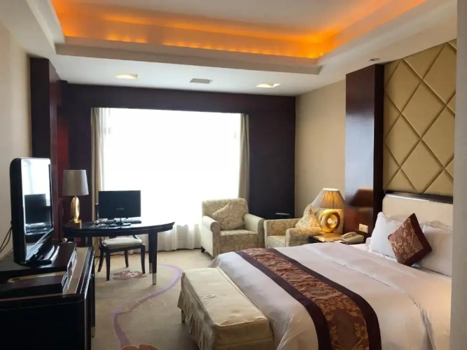 1 Bedroom Suite