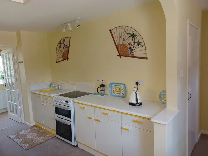 Magpie Cottage