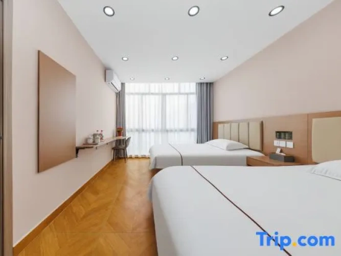 Deluxe Family room