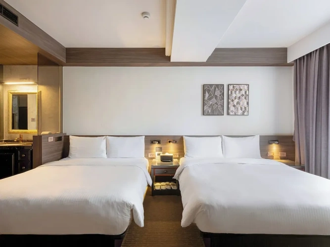 Deluxe Quadruple room