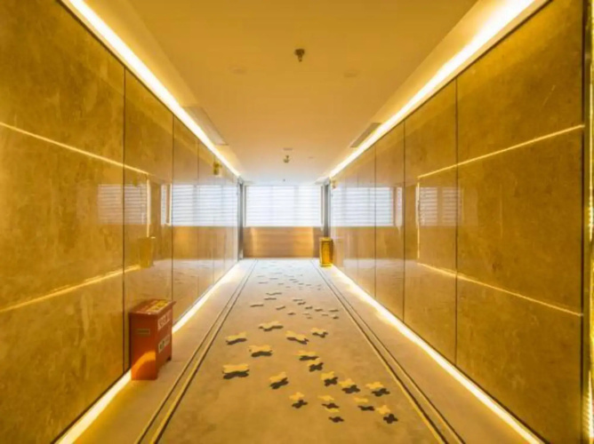 Tiangong International Hotel