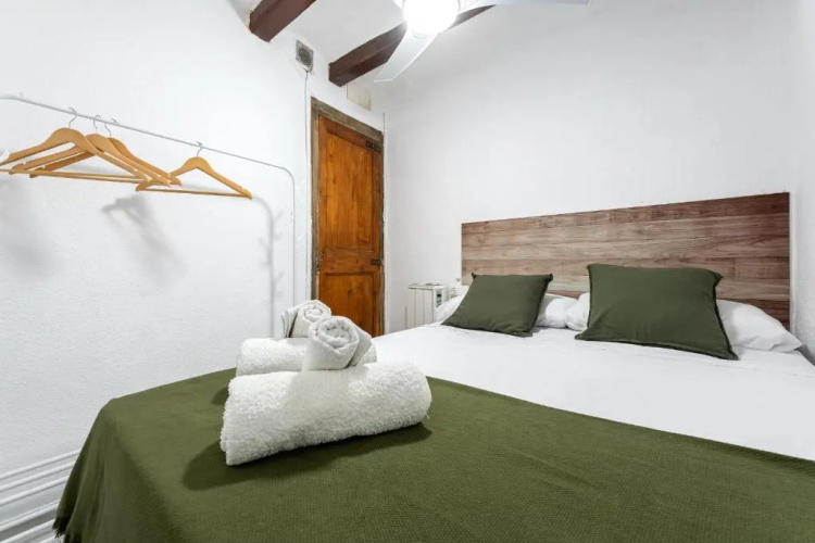 Hauzify I Apartament Domus