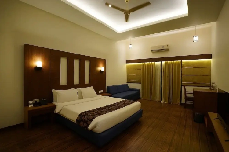 Standard Double room with garden view