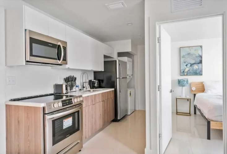 Miami Suite 303