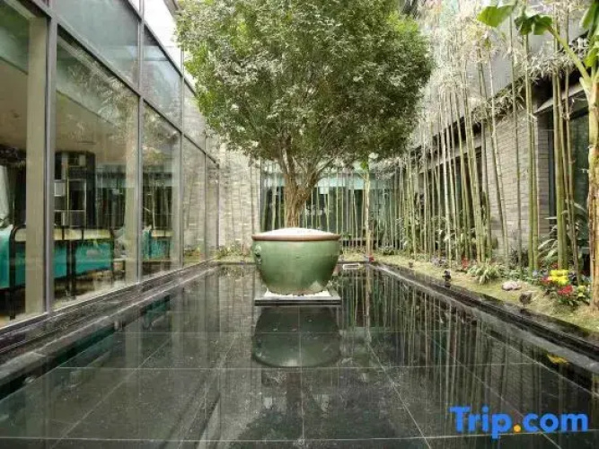 Seclusive Hotel · Guilin