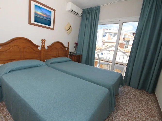 Standard Double room with balcony and with city view