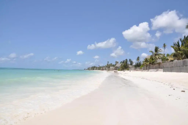 Mango Beach house