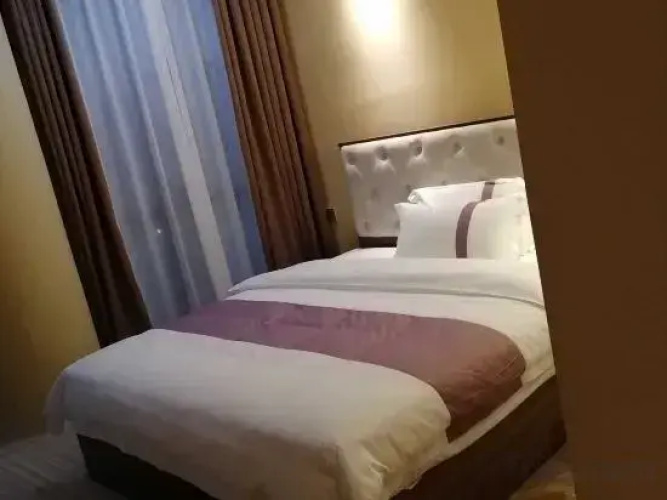 Shiqihang Hotel