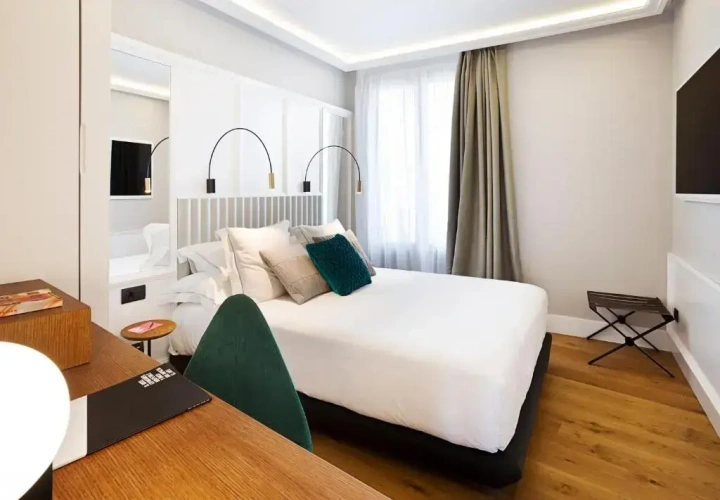 One Shot Economy Double room