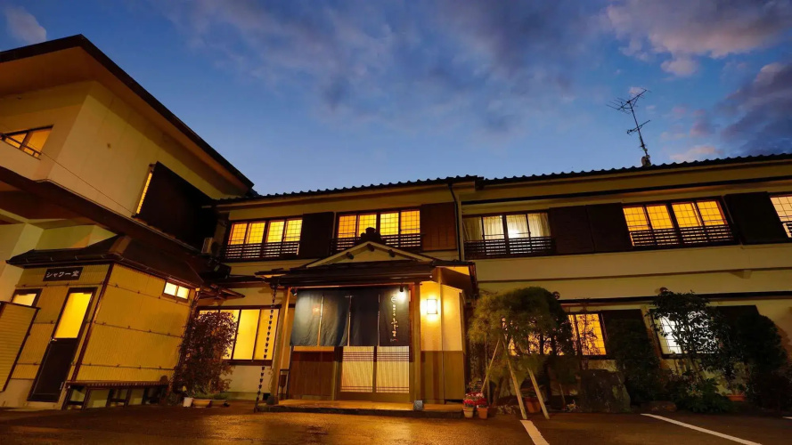 Fujima