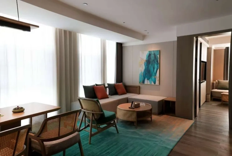 Deluxe Double Suite