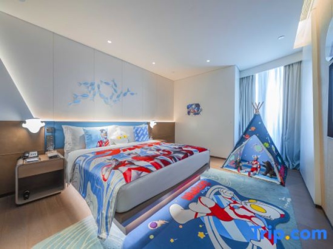 Deluxe Family Suite