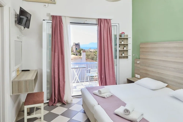 Standard Double room with balcony and with view