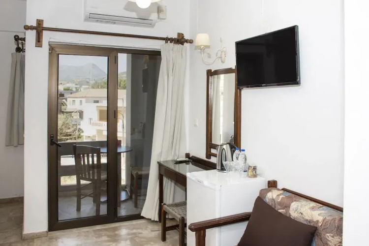 Argo Rooms