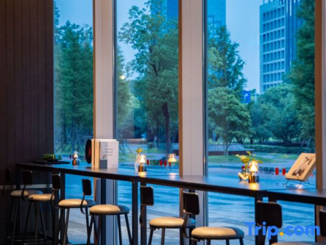 Radisson RED Hotel Jingjiang Financial Business District