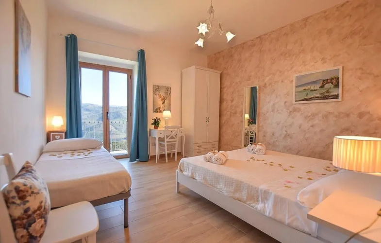 Miralento Country House