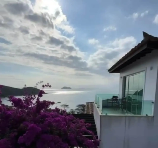 1 Bedroom Deluxe Twin room with balcony and with partial sea view