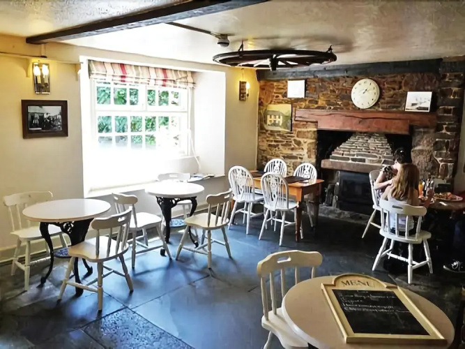 Caradon Inn