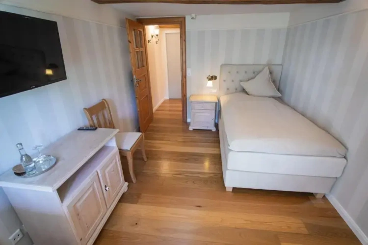 Superior Single room